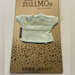 Disney NuiMOs New York  spirit jersey mint green  - outfit